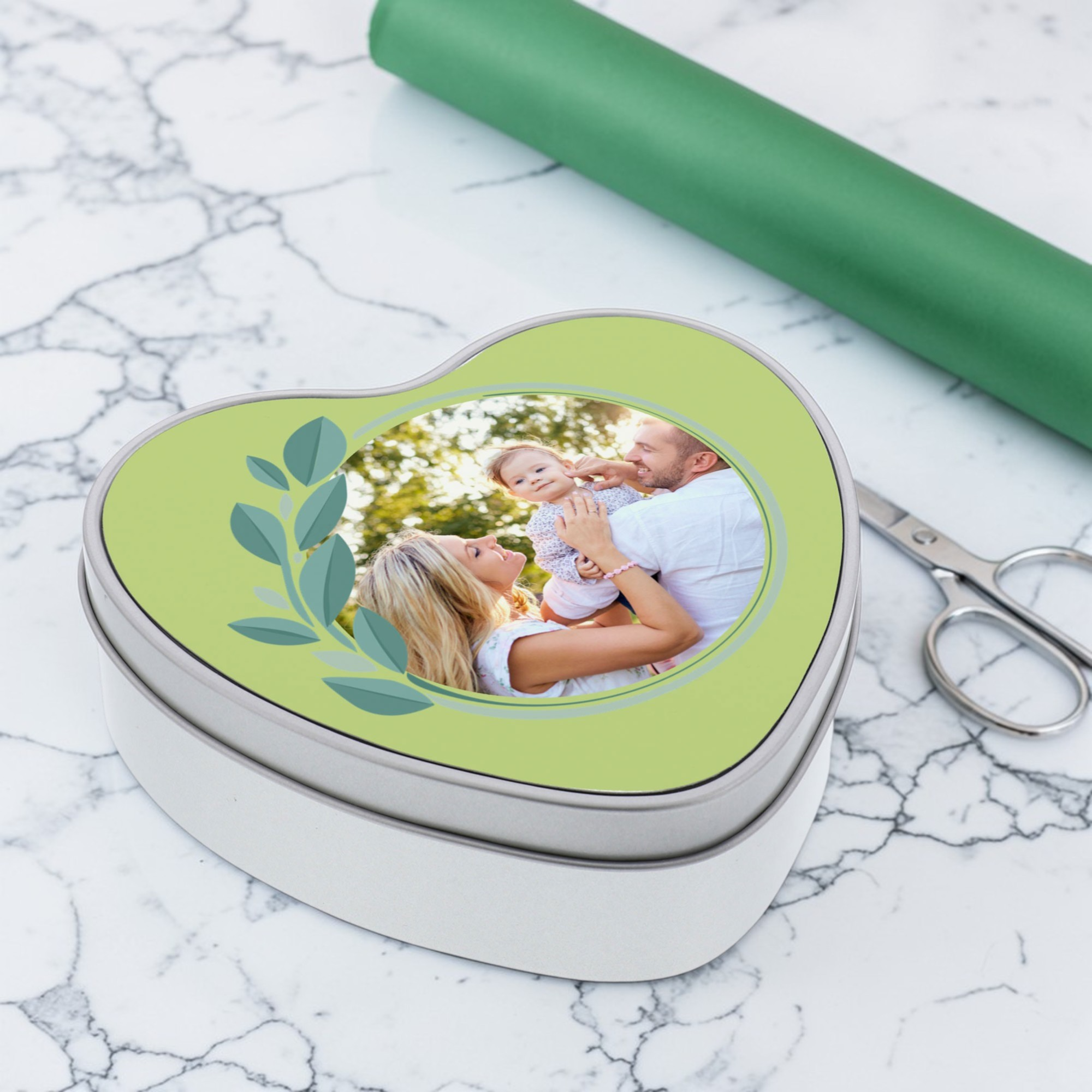 Herzförmige Keksdose / Metalldose mit Wunschmotiv – Personalisierte Geschenkdose - kinder-druckerei.de