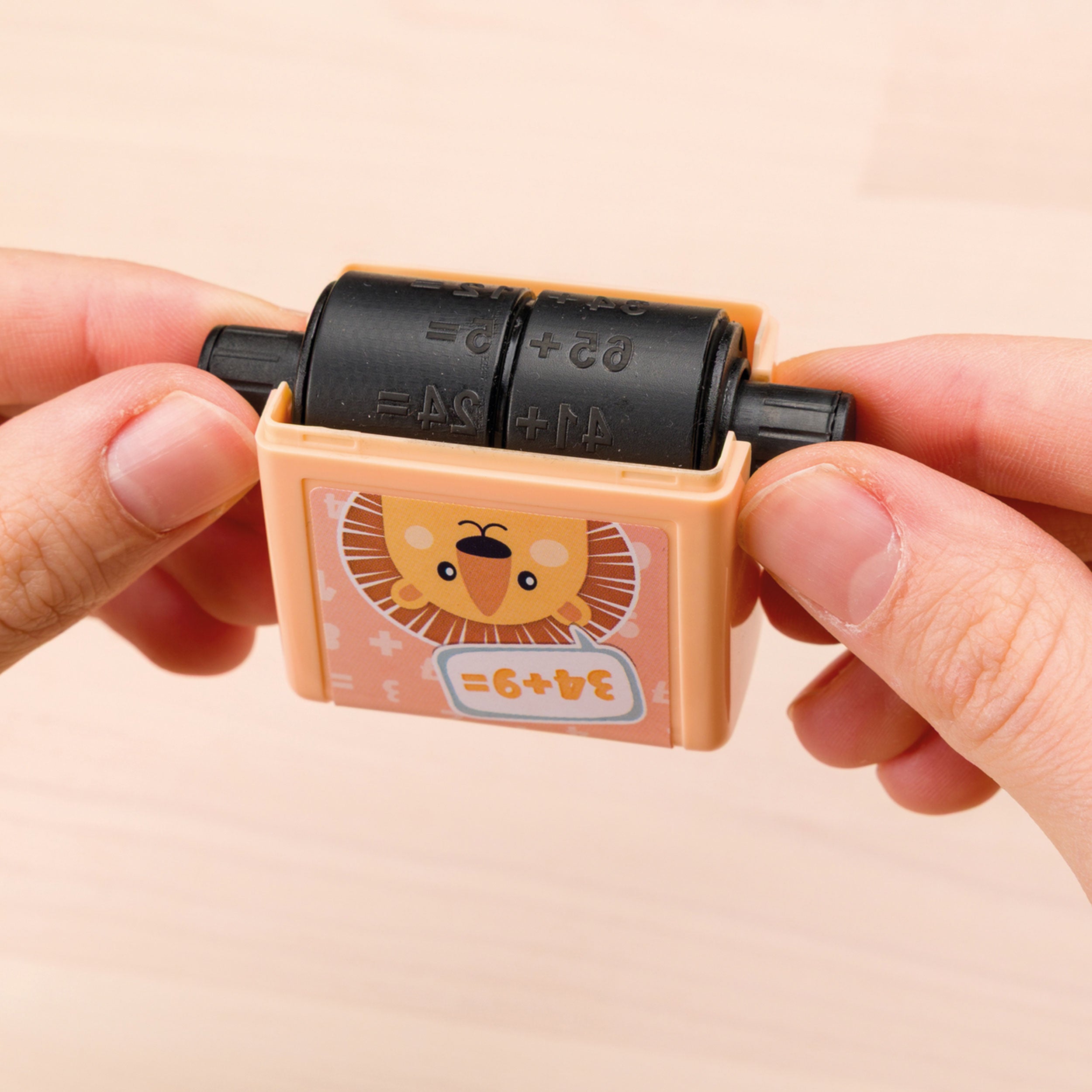 Trodat Little Dots Rechenrally™ Rollstempel Kombiset zum Plus- & Minusrechnen (2 Stück) - kinder-druckerei.de