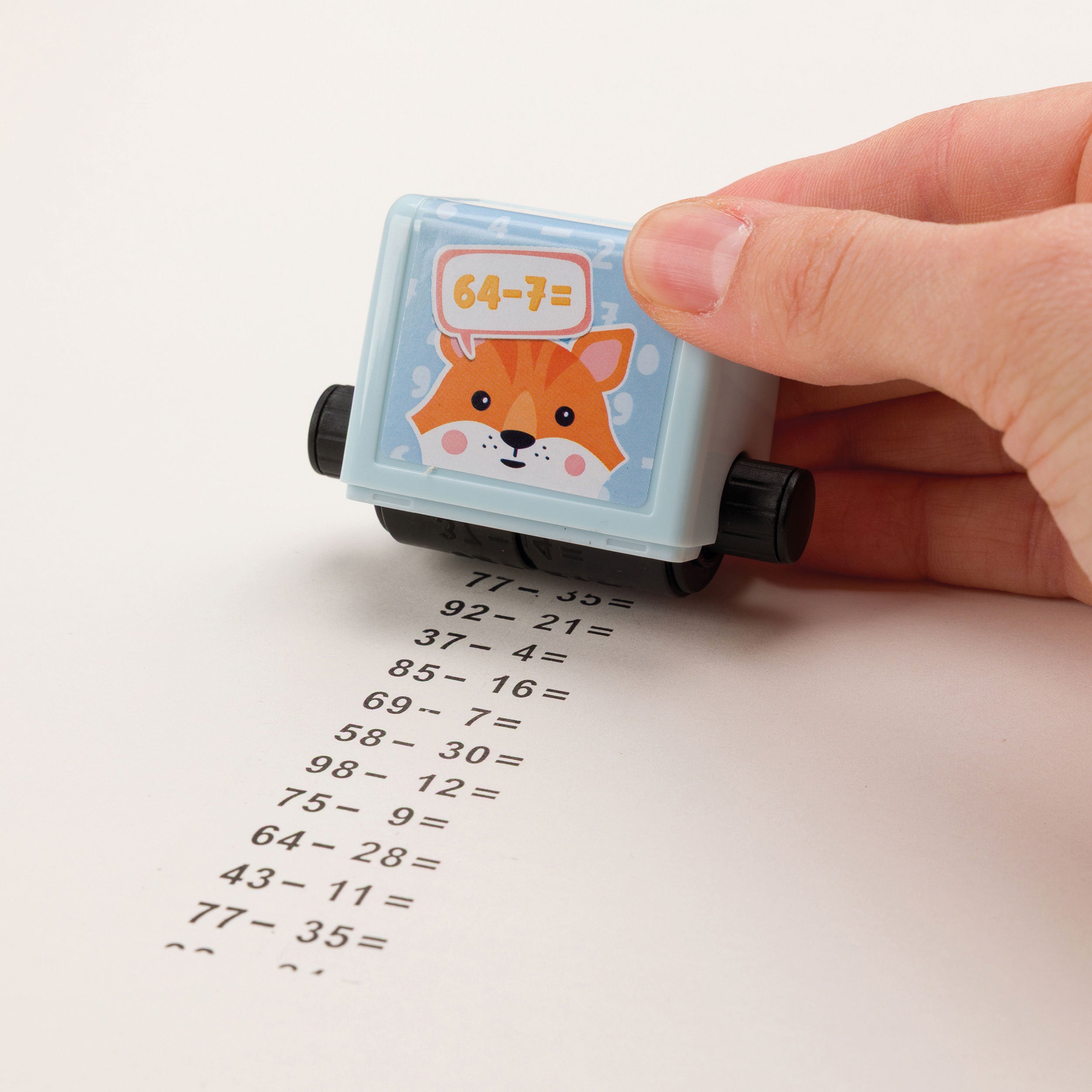 Trodat Little Dots Rechenrally™ Rollstempel Kombiset zum Plus- & Minusrechnen (2 Stück) - kinder-druckerei.de