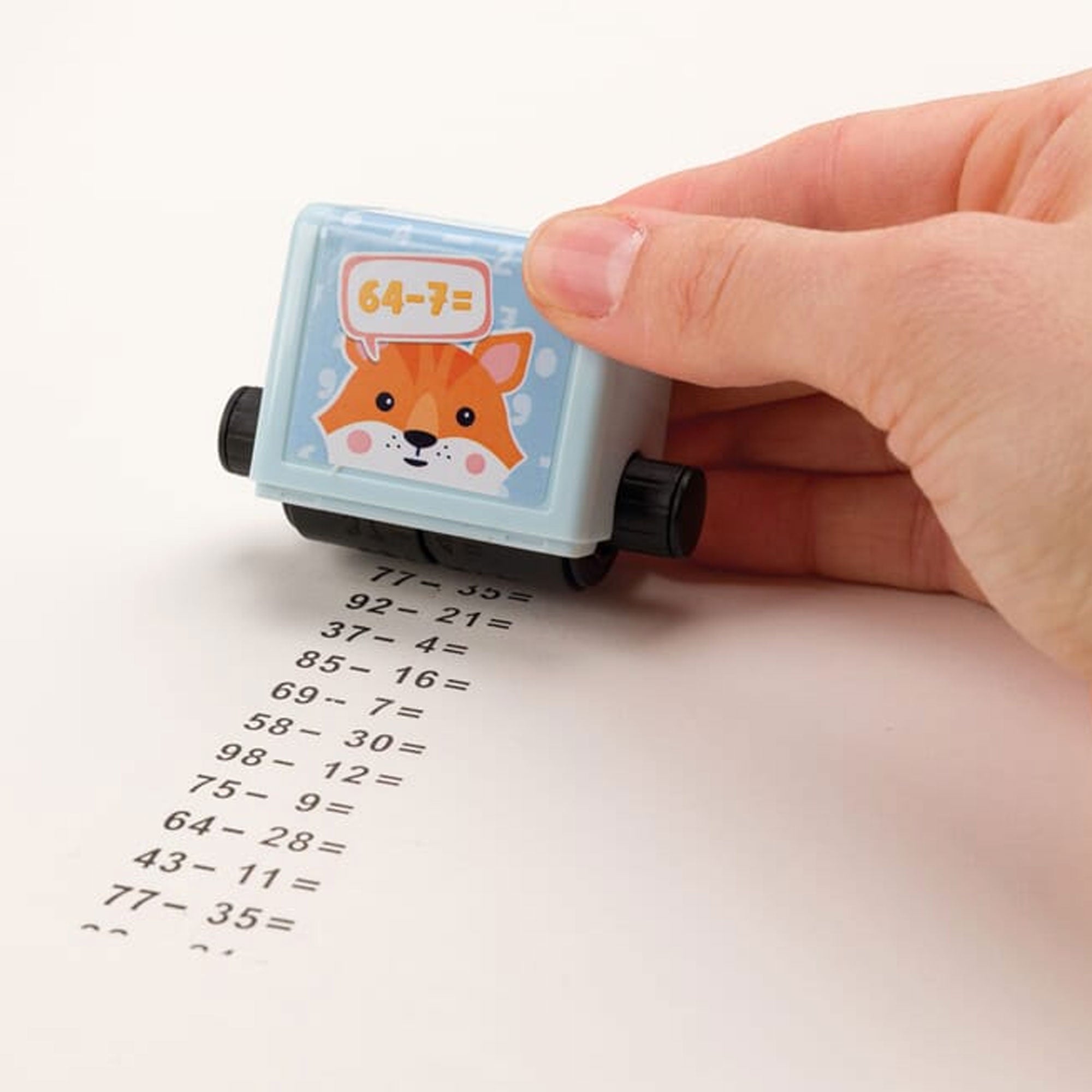 Trodat Mathe Roller – Spielerisch Minusrechnen lernen und üben