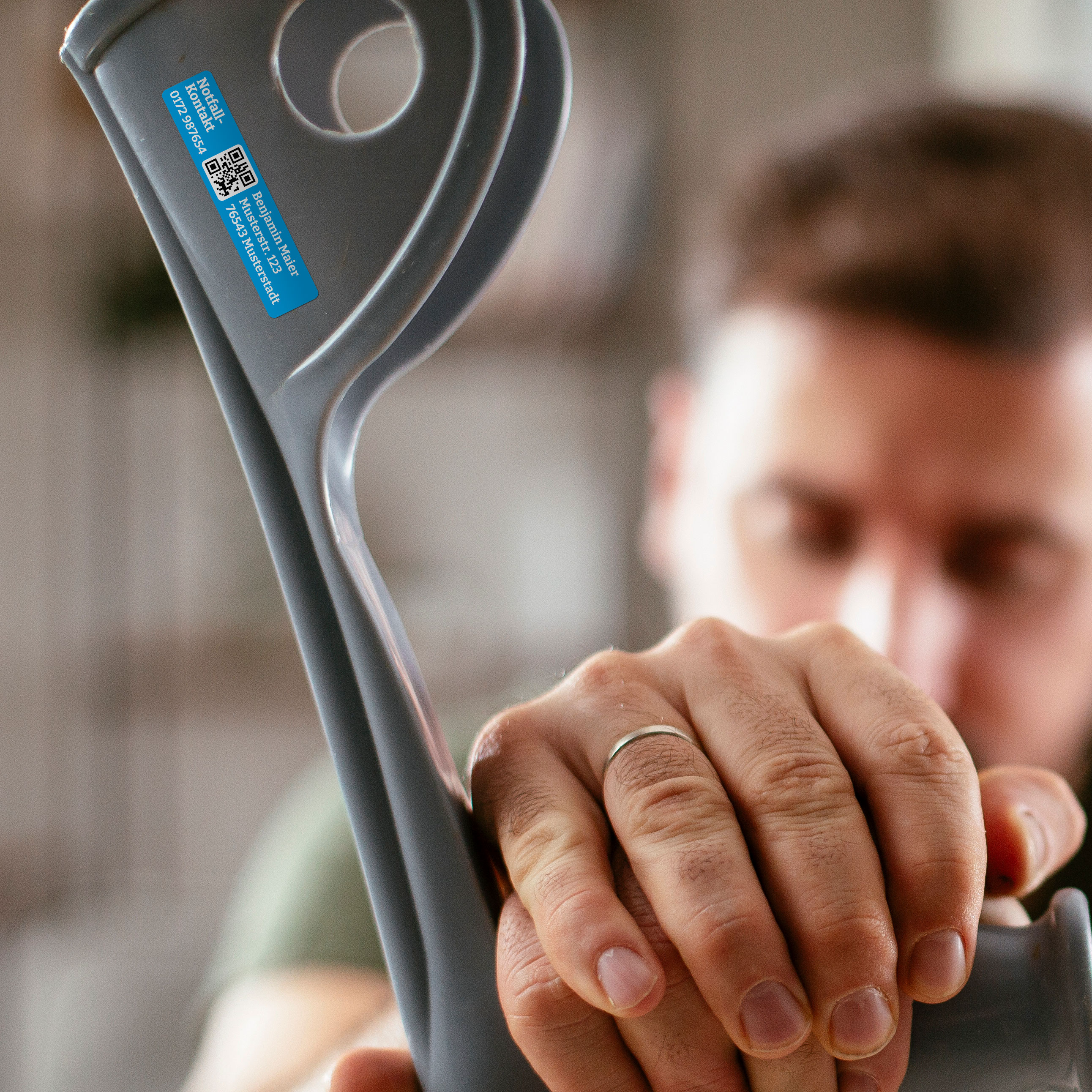 Notfallkontakt-Aufkleberset mit Name, Telefonnummer & Adresse, stark haftend, 60x13 + 30x13 mm - kinder-druckerei.de