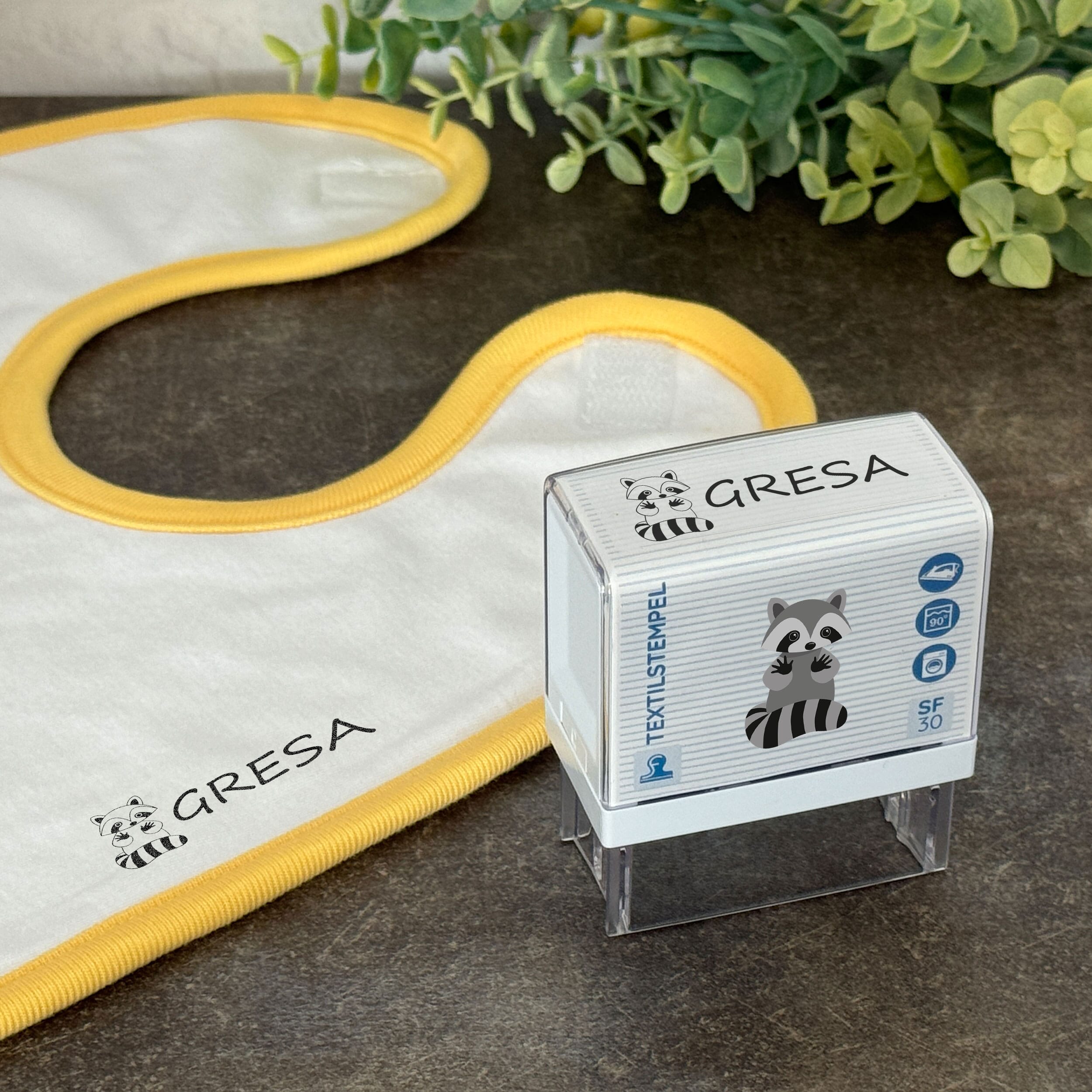 SF30 Textilstempel für Kinder mit Motiv und Personalisierung (47 x 18 mm) - kinder-druckerei.de