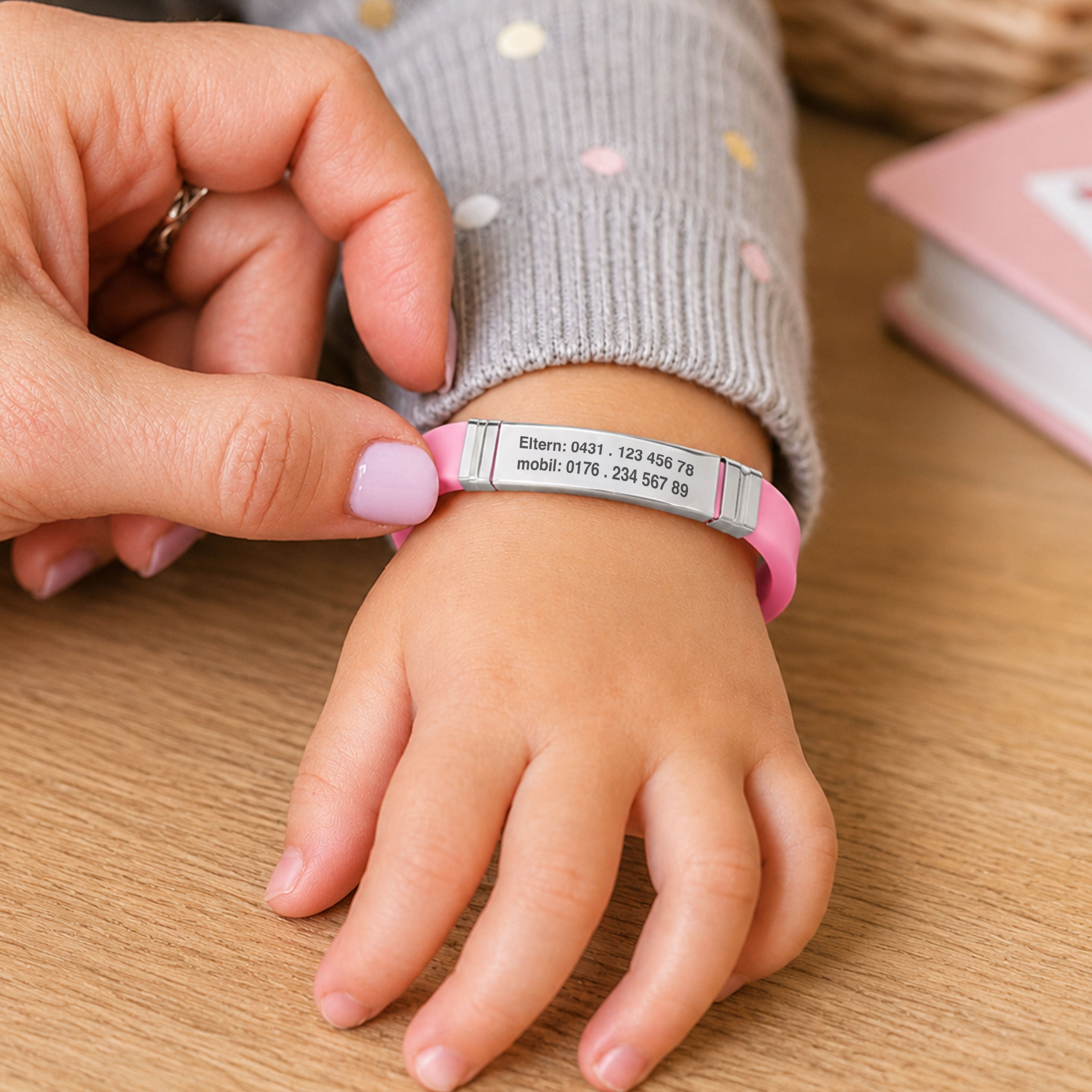 SOS-Armband für Kinder und Senioren / Kinderarmband in 4 Farben